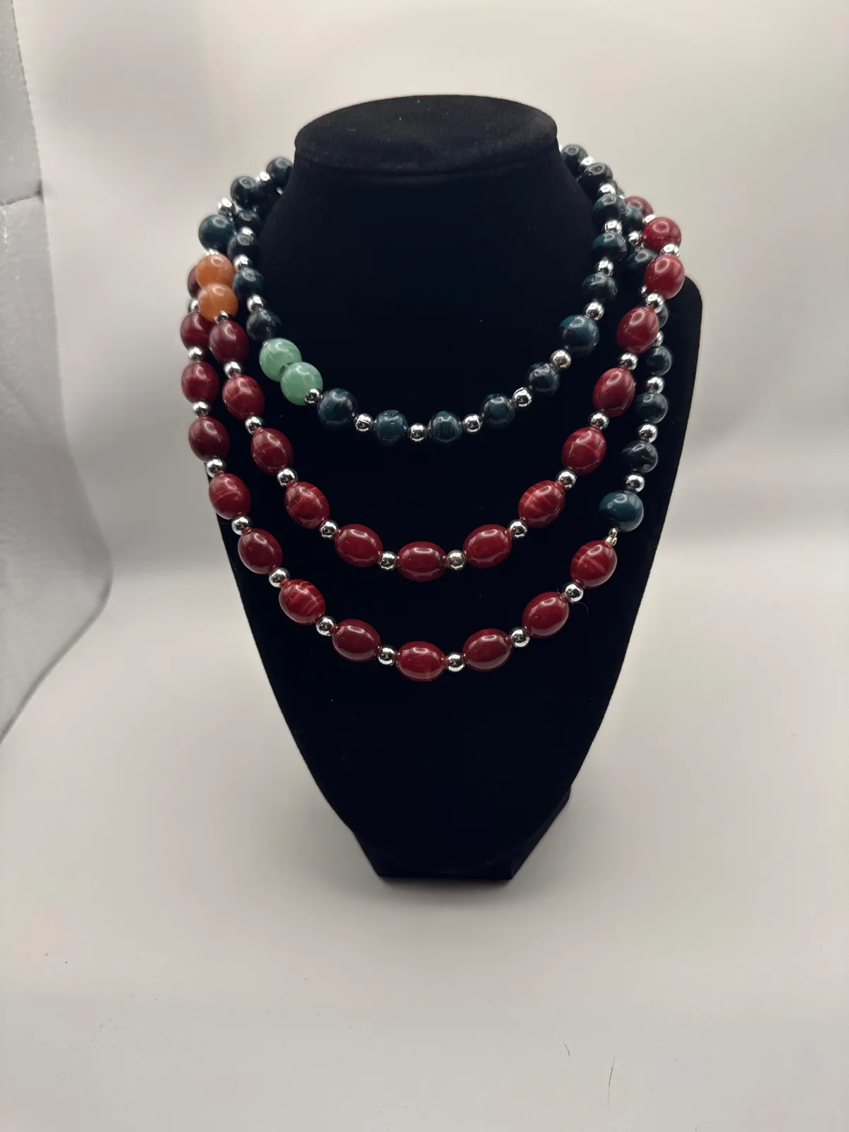 Agate and onyx mixed bead layered necklace