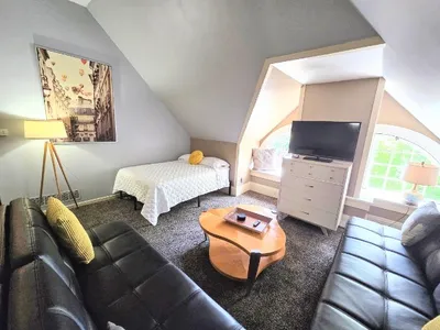 Apartment B — Two Bedroom, 3rd Floor
